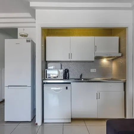 Ocean View In Orlando By Altamarhomes Адехе